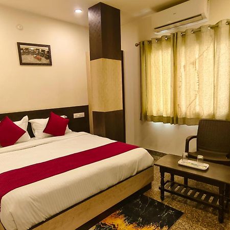 Hotel Rajputana Palace Udaipur Kültér fotó